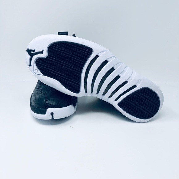 Jordan Women’s 12 Retro Reptile Black - Picture 4 of 6